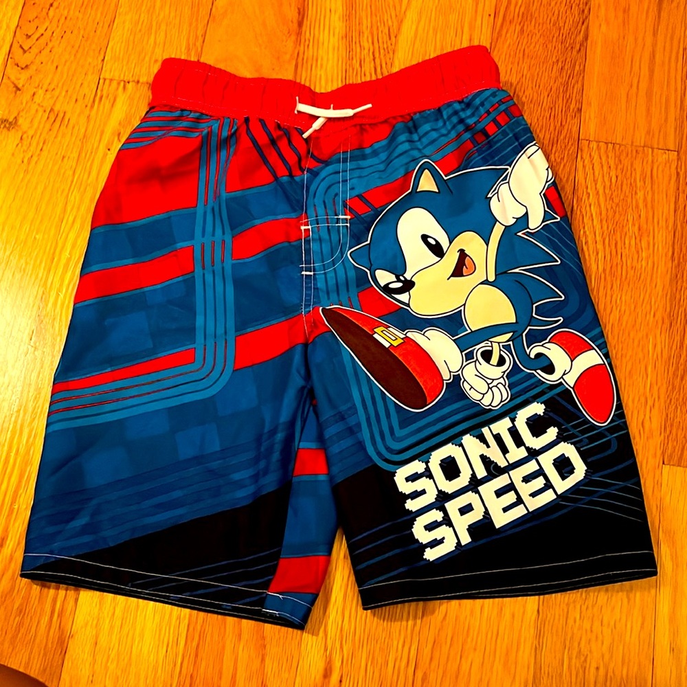 Sonic the Hedgehog Boys SwimTrunks Size M